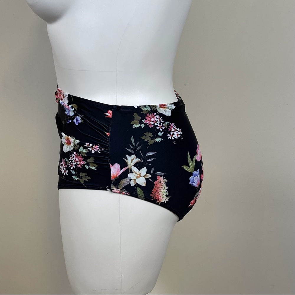 SouqFone Tankini With High Waisted Bottoms - Picture 7 of 8